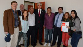 Entrega de viviendas en Campo Santo